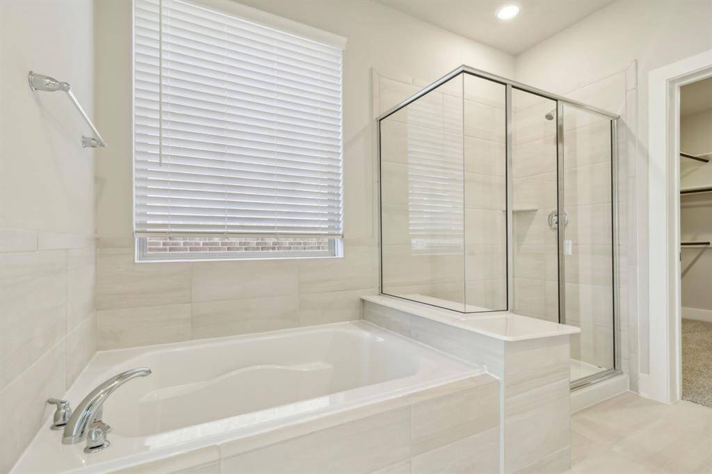 Photo is not of the actual home but is an inspirational photo of builder’s model home and may depict options, furnishings, and/or decorator features that are not included.