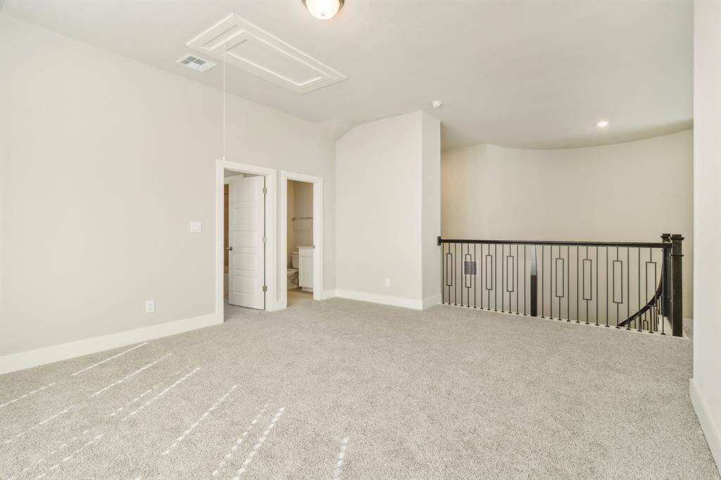 Photo is not of the actual home but is an inspirational photo of builder’s model home and may depict options, furnishings, and/or decorator features that are not included.