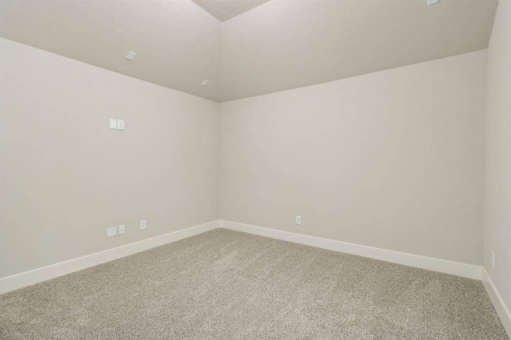 Photo is not of the actual home but is an inspirational photo of builder’s model home and may depict options, furnishings, and/or decorator features that are not included.