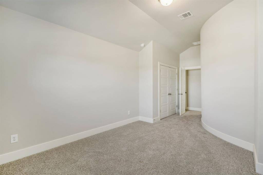 Photo is not of the actual home but is an inspirational photo of builder’s model home and may depict options, furnishings, and/or decorator features that are not included.