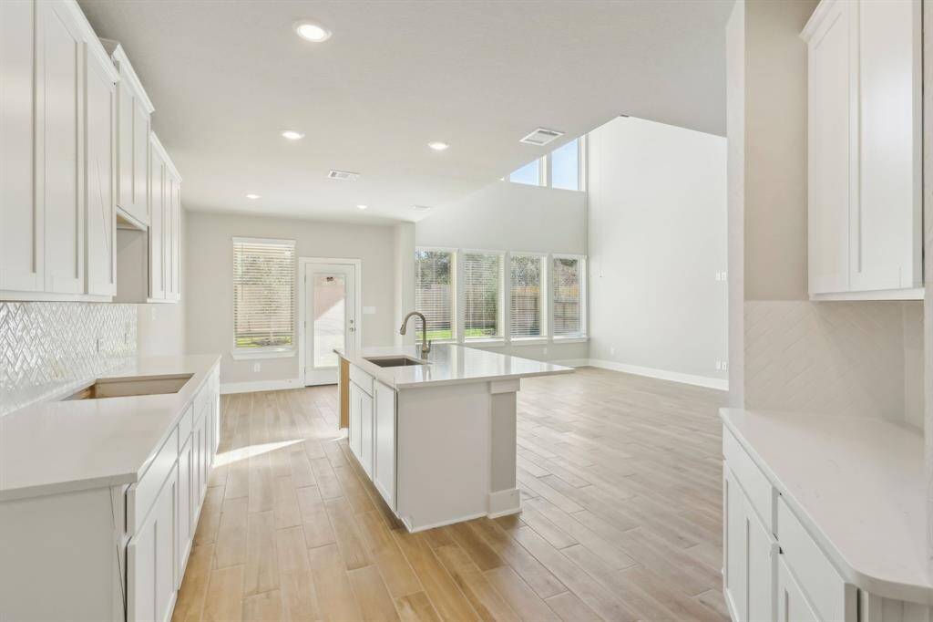Photo is not of the actual home but is an inspirational photo of builder’s model home and may depict options, furnishings, and/or decorator features that are not included.