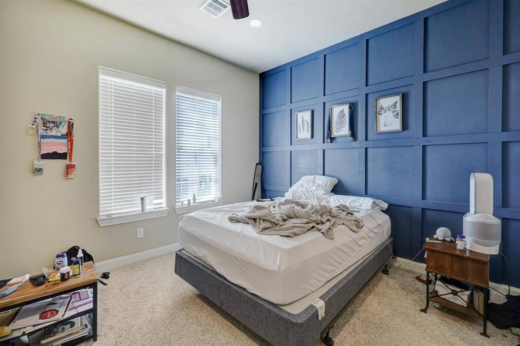 Spacious primary suite