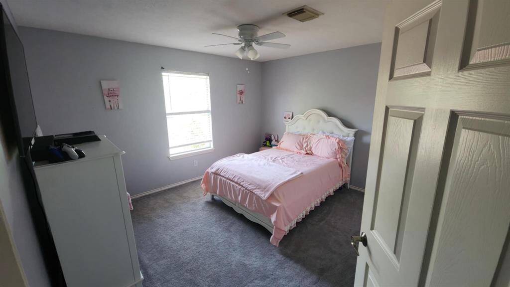 Upstairs Bedroom 3