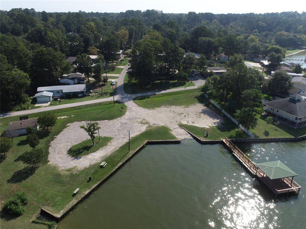 Boat Ramp & Fishing Pier