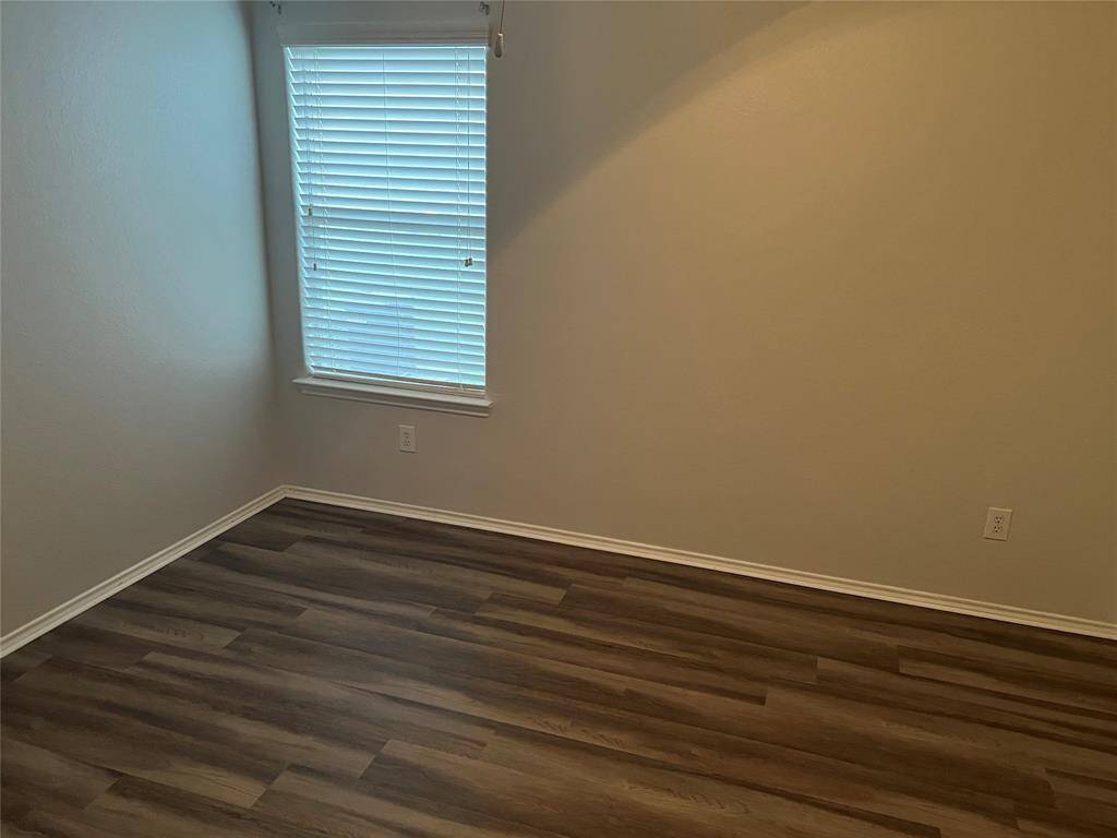 Front secondary bedroom