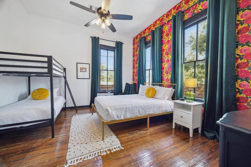 The other of the 2 bedrooms located at the back of the house