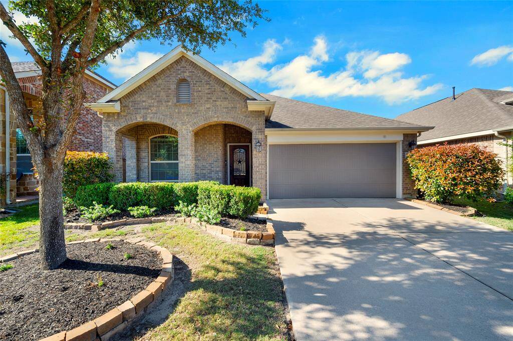 Perfect time to own your own home in fabulous Towne Lake. SO many amenities to choose from including the famous Boardwalk area with shops and restaurants.