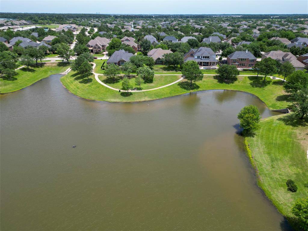 catch and release lake, residents enjoy walking here