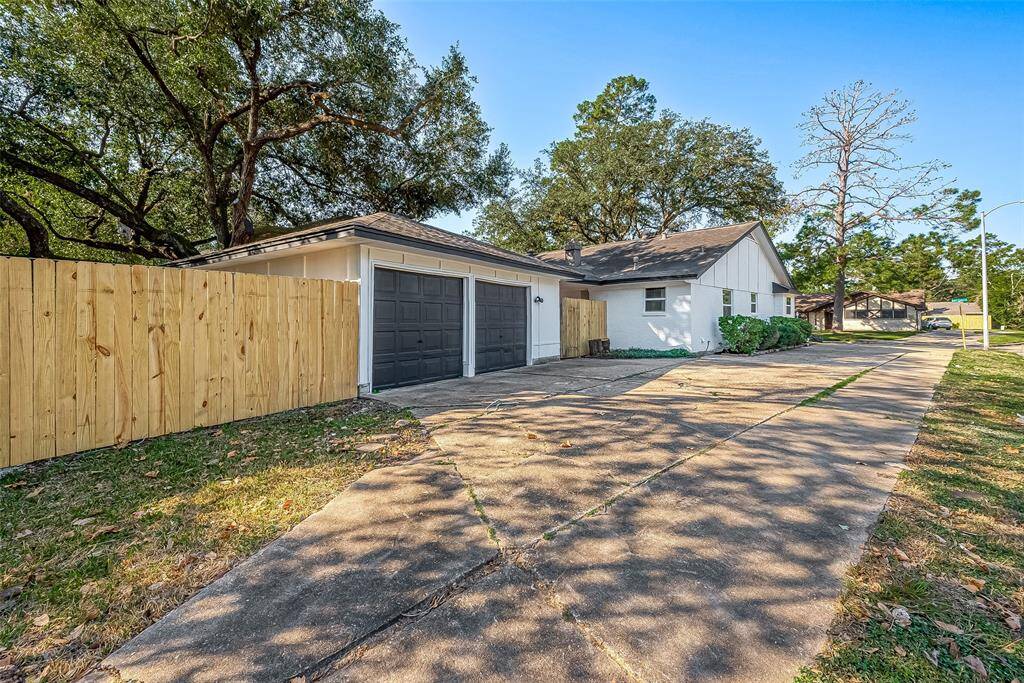Equipped a 2 car, detached garage with a long private driveway, ample parking for all visitors.