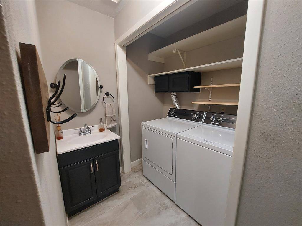 You hit the jackpot with this townhome!   Recently purchased full size washer and dryer!