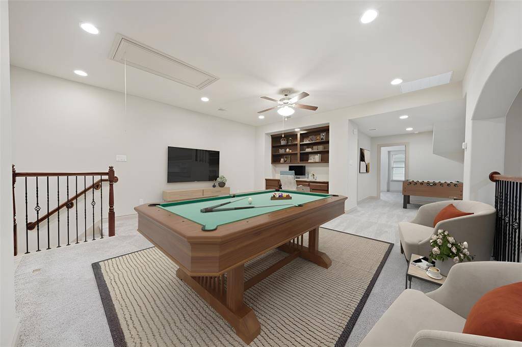 Game room upstairs!
