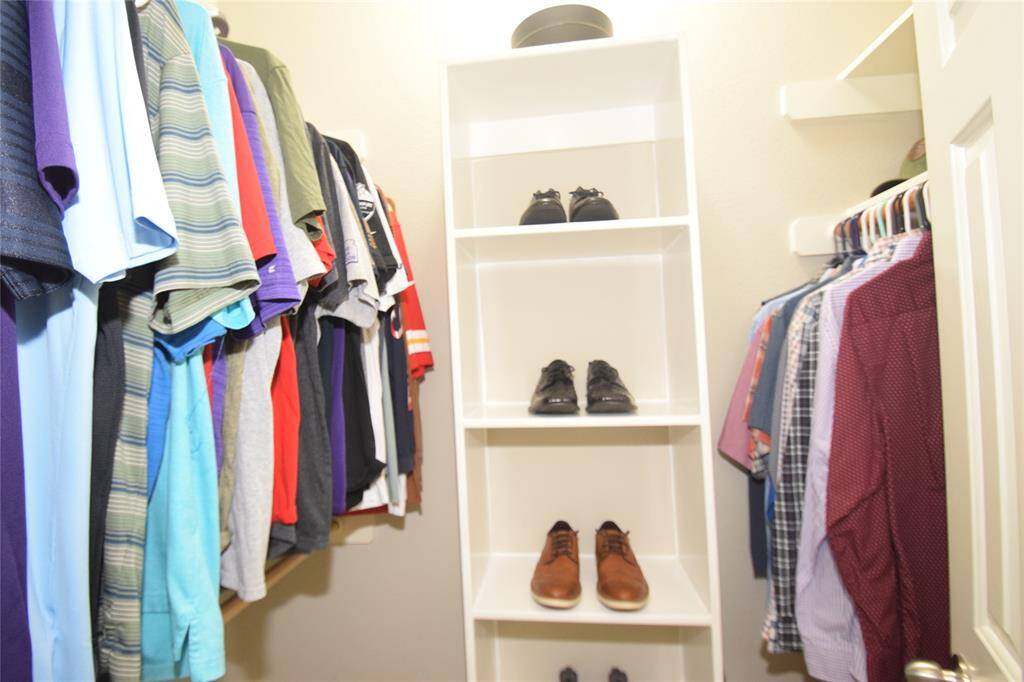1st Primary walk-in closet.