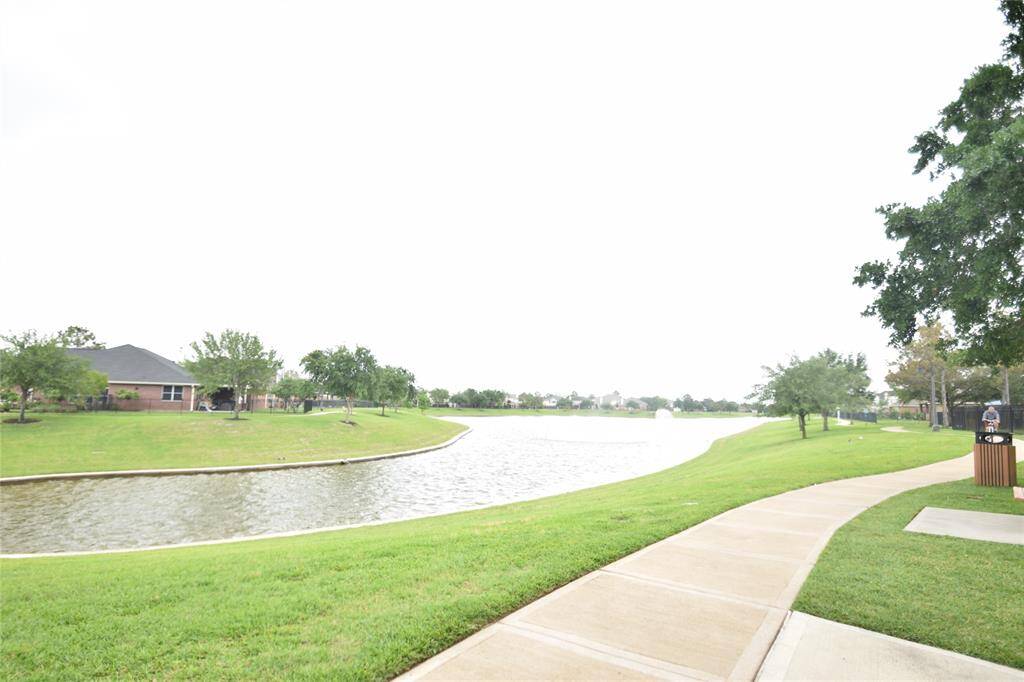 Community Lake
