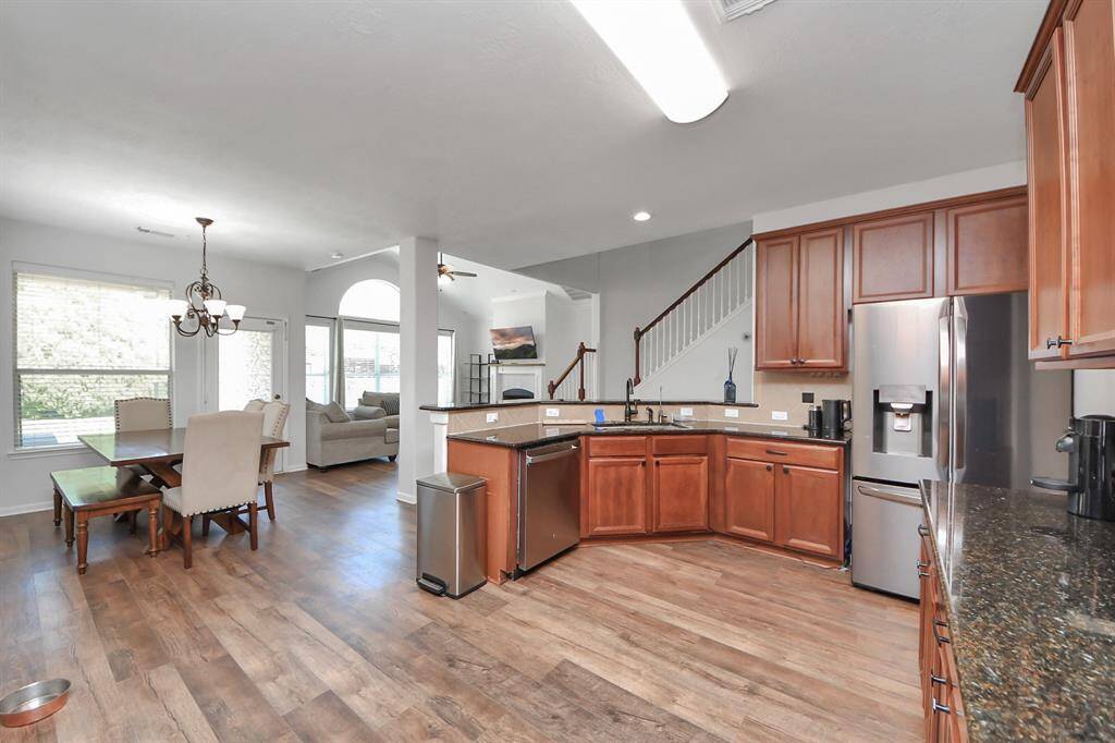 Entertaining is a breeze with this open layout!