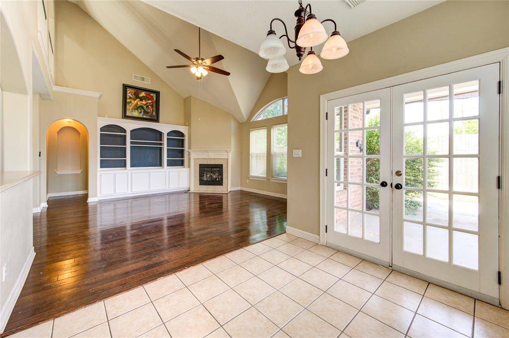 Breakfast Nook / Informal Dining area & Living Room