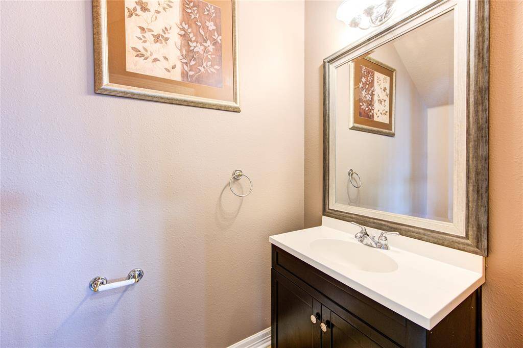 Downstairs half bath