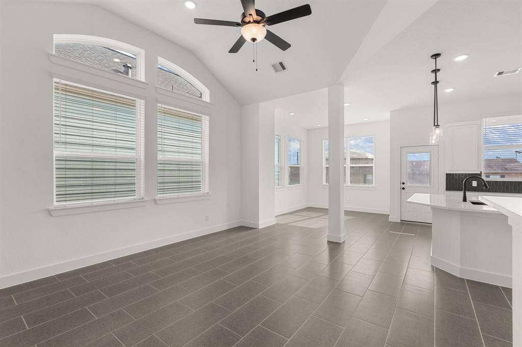 Photos are REPRESENTATIVE of the home /floor plan and are NOT of the actual home.  Selections, features, and room options may vary.  For more info, contact Chesmar Homes.