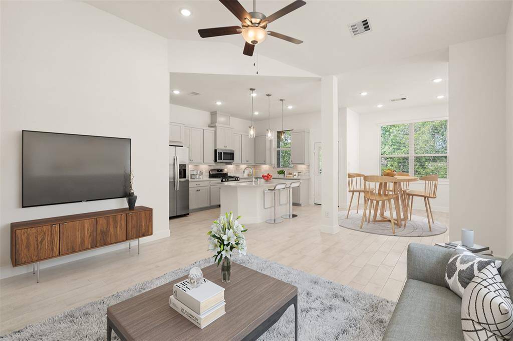 Photos are REPRESENTATIVE of the home /floor plan and are NOT of the actual home. Selections, features, and room options may vary. For more info, contact Chesmar Homes.