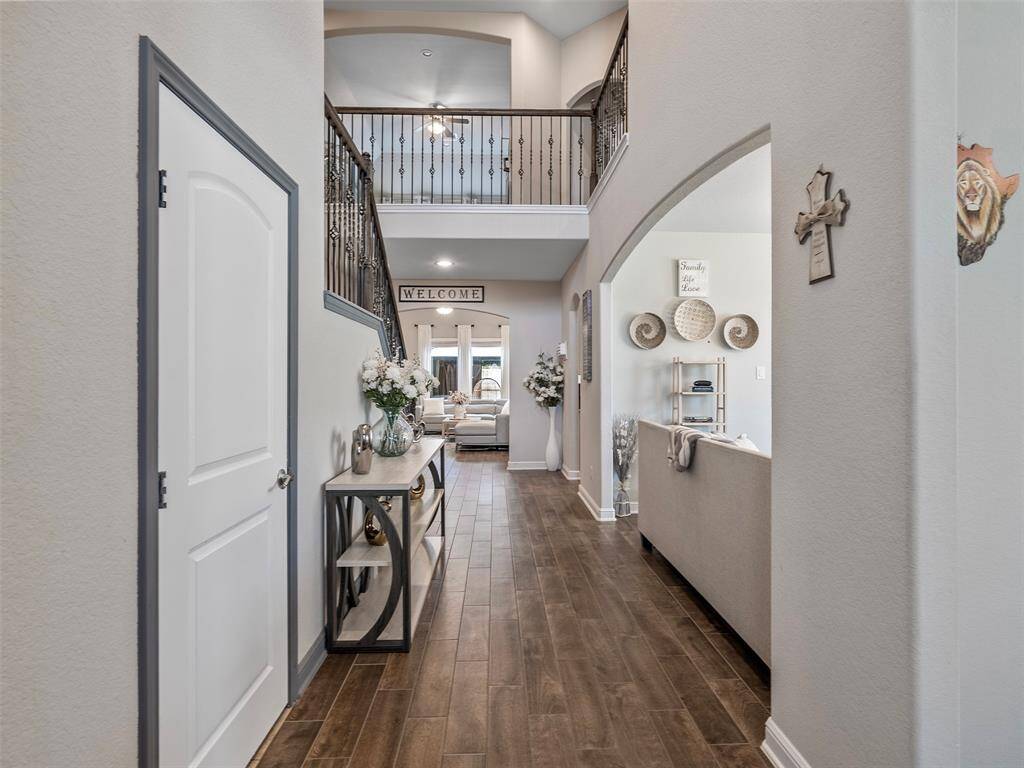 Front Entry way and foyer