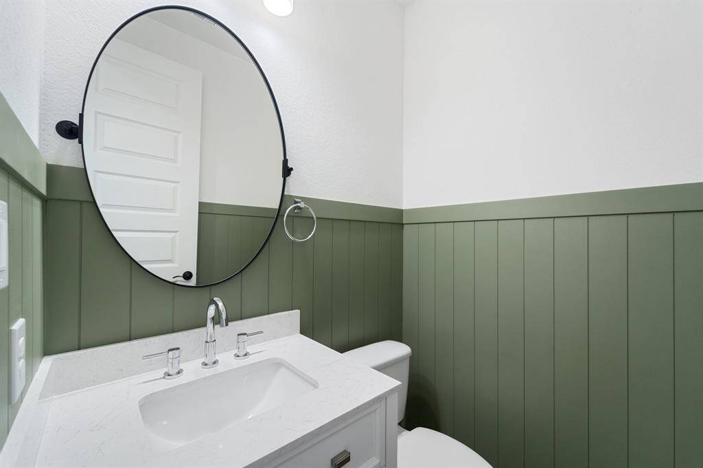 Down stairs half bath