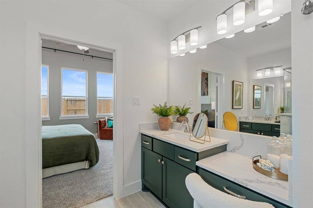 Photos are REPRESENTATIVE of the home /floor plan and are NOT of the actual home.  Selections, features, and room options may vary.  For more info, contact Chesmar Homes.
