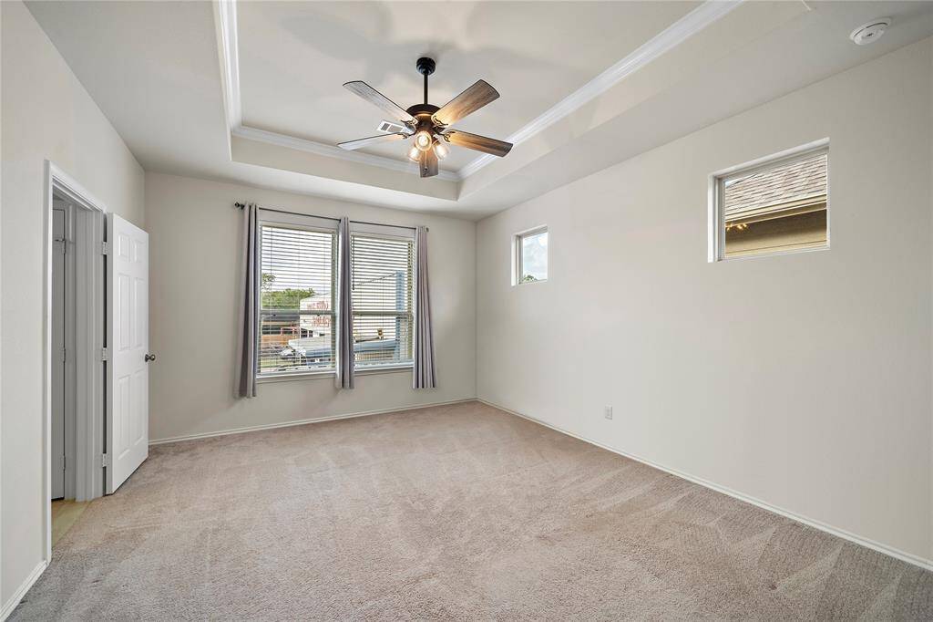 Primary Suite with Tray Ceiling