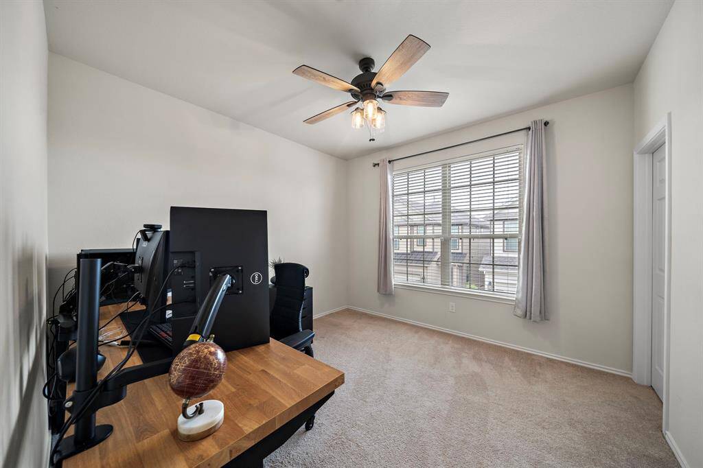 3rd bedroom (or office)