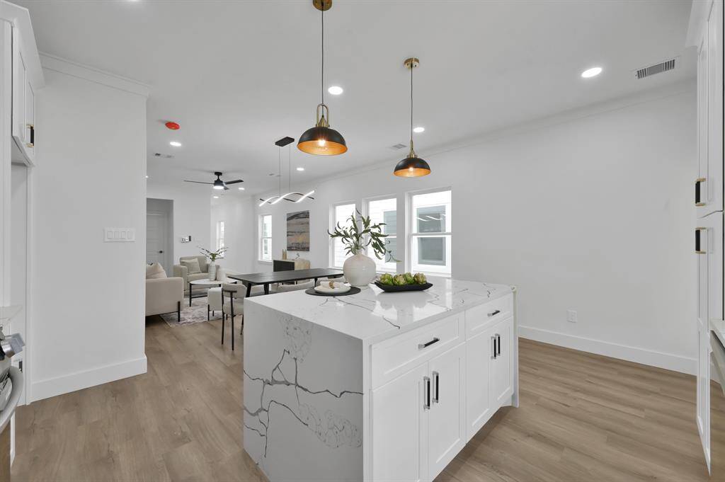 Nice and open floorplan