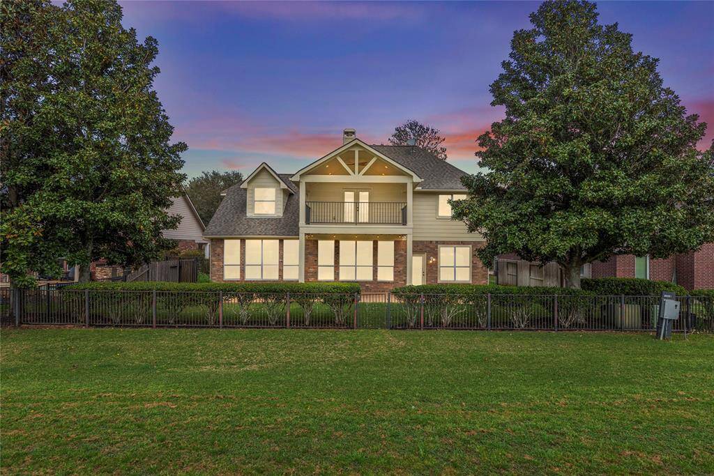 Welcome to 3427 Powell Way!!!