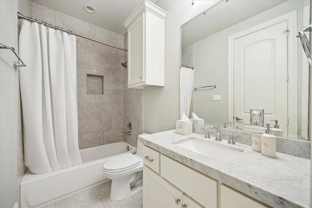 Secondary Bath