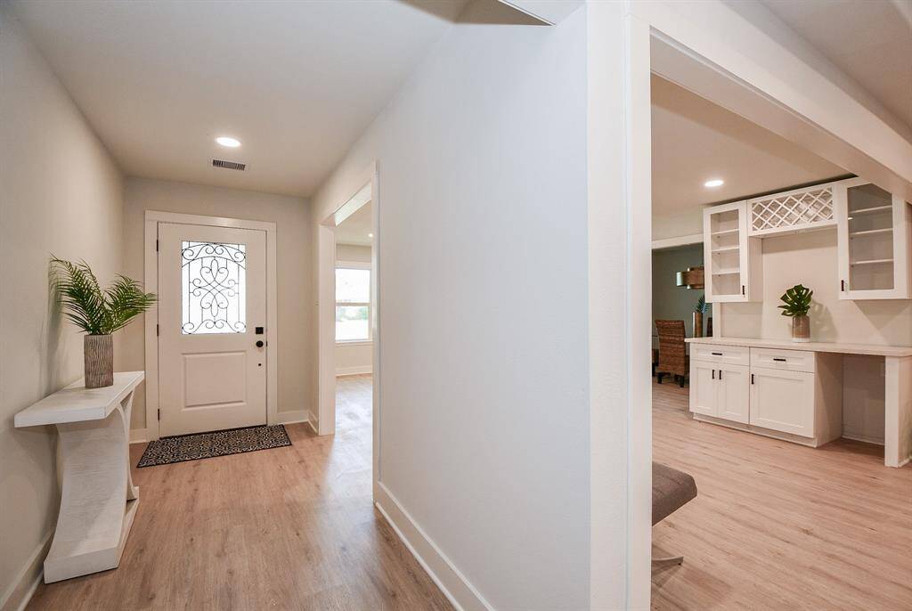 Front foyer welcomes your guests inside.