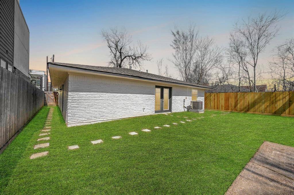 This backyard is perfect for whatever outdoor activities your heart desires.