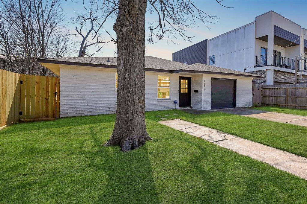 Your dream home is a few steps away.