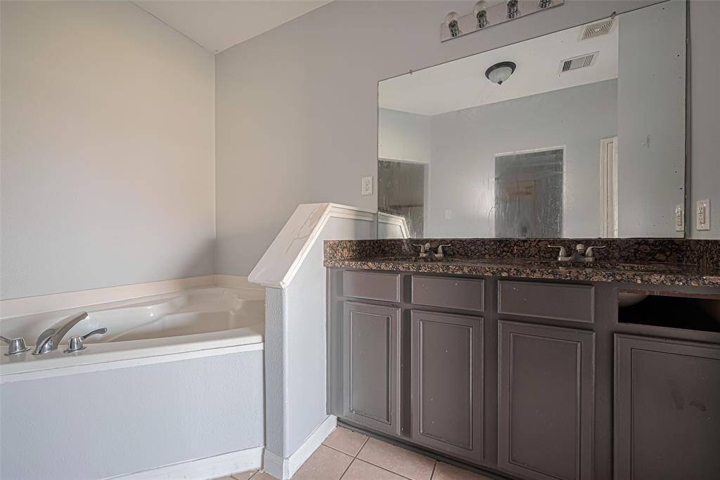 Garden tub