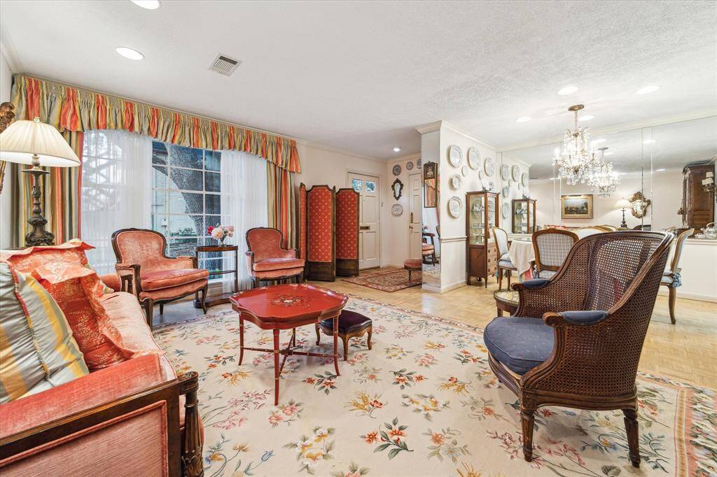 Living Room.