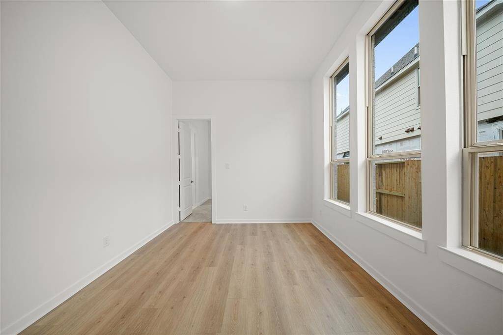 Representative Lifestyle room
