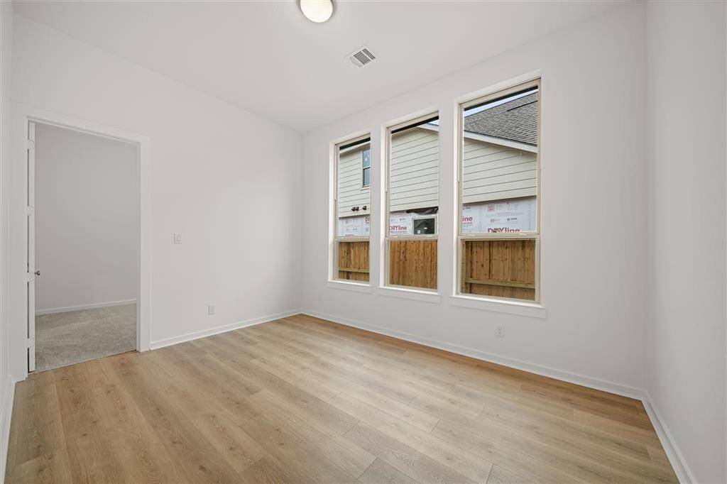 Representative Lifestyle room