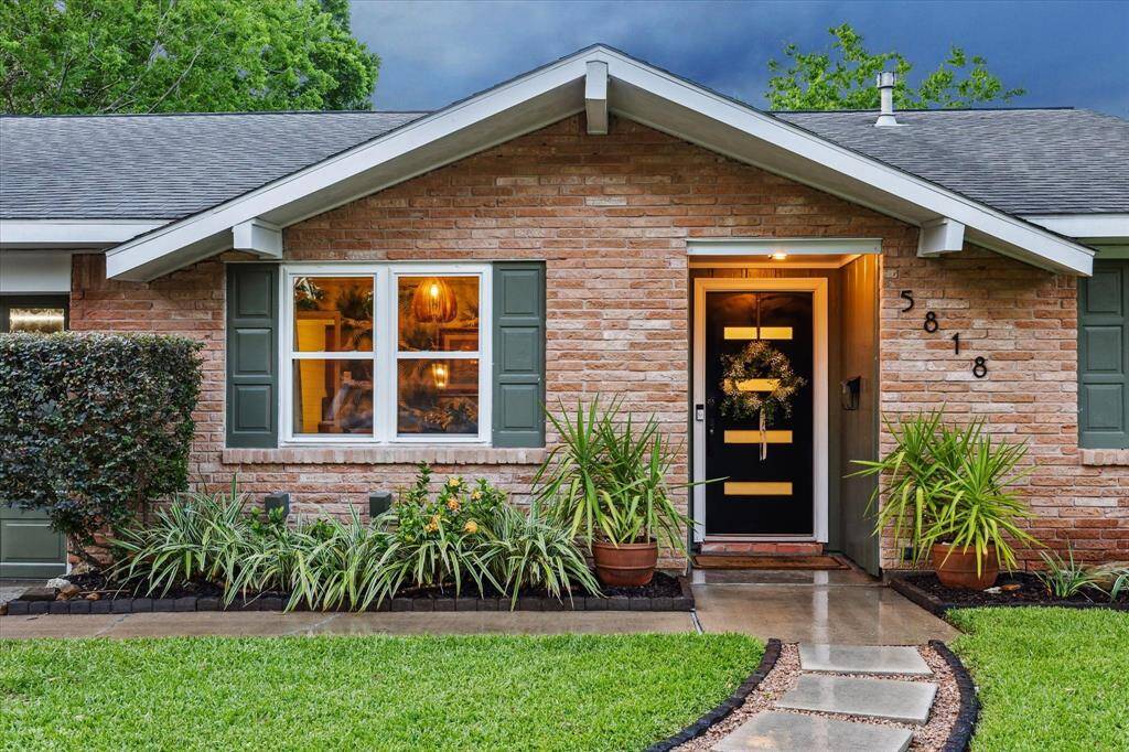 There is still plenty of green space in this backyard!
