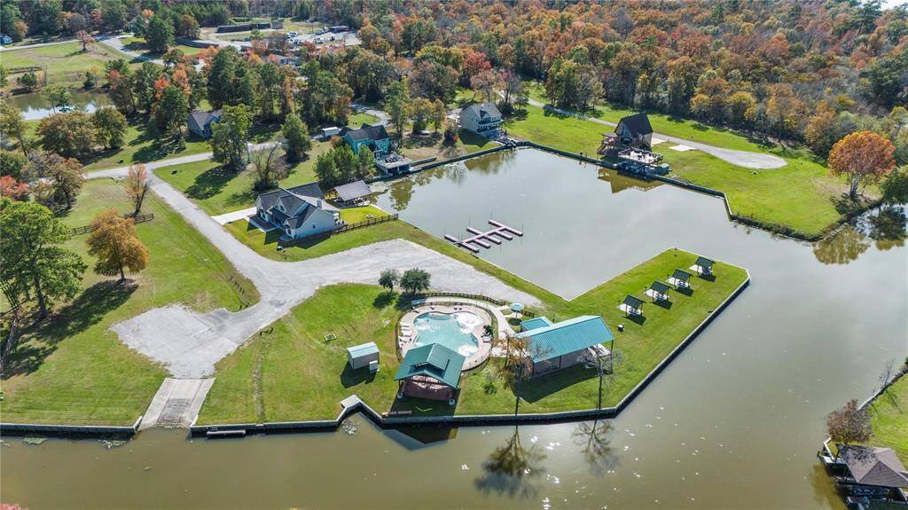 neighborhood private boat ramp