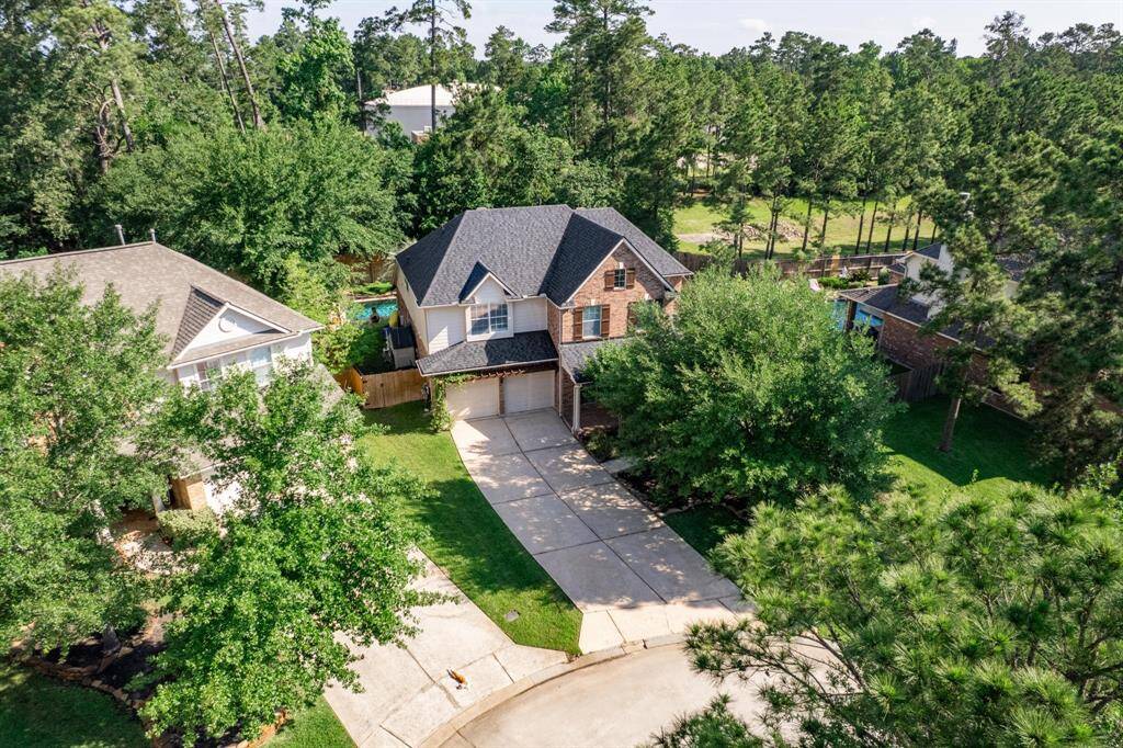 Welcome to your new home at 79 N Frontera Circle!