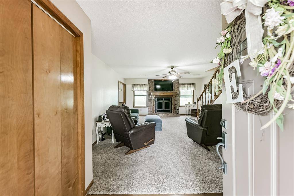 entry/foyer leading into the family room