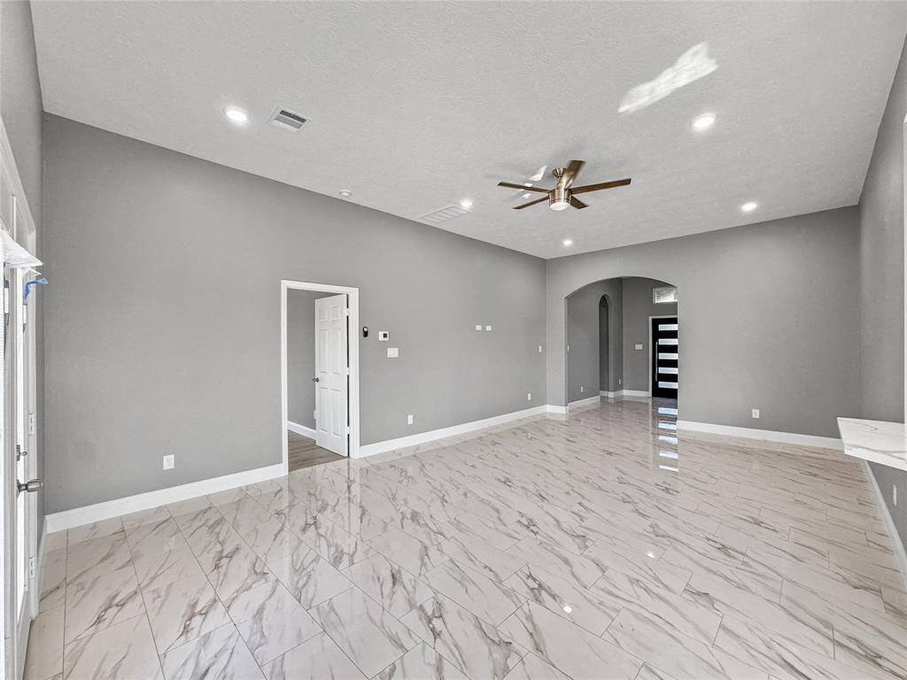 Style and layout to fit whatever aesthetic you're looking for.