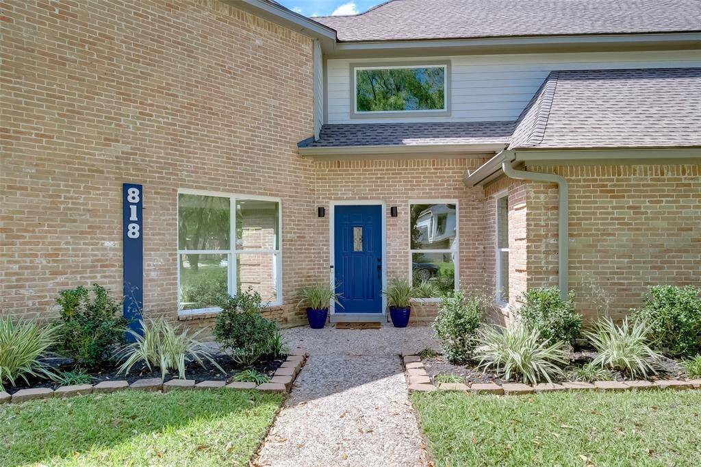 Welcome to 818 Silvergate Dr.