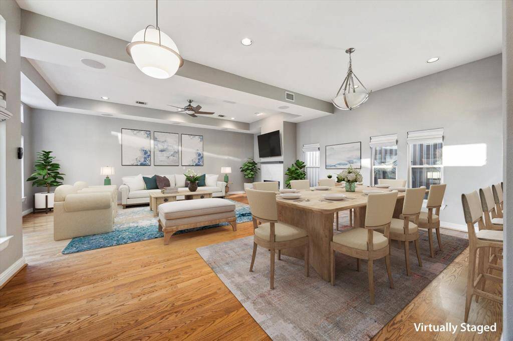 Second floor: This generously sized area, featuring rich oak hardwood floors, offers the perfect blend of comfort and style for both everyday living and effortless entertaining.