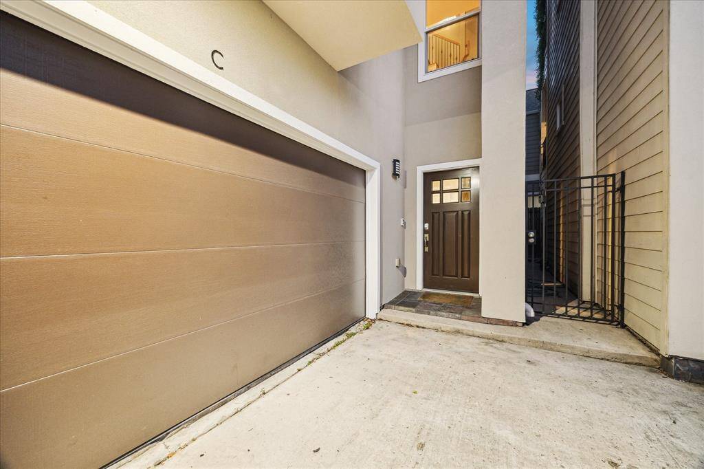 Less than a year ago, the owners invested $32,000 in stucco repairs and fresh exterior paint—giving the private entry a clean, like-new feel.