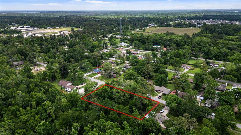 One of the last available lots in the neighborhood!