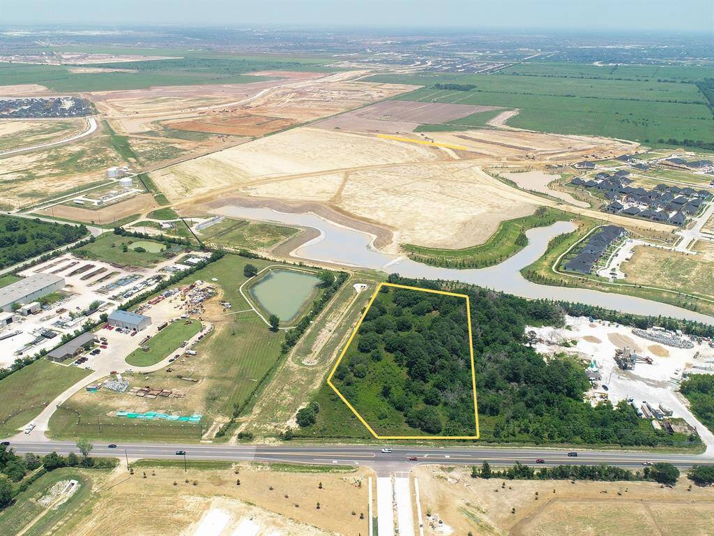 This offers an aerial view of the subject property that fronts FM 359. Notice all the development happening around the property. (PROPERTY LINES APPROXIMATE)