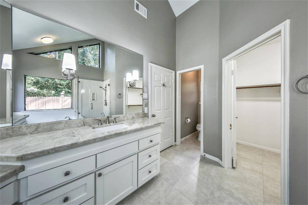 Master Bath with Walk In Closet