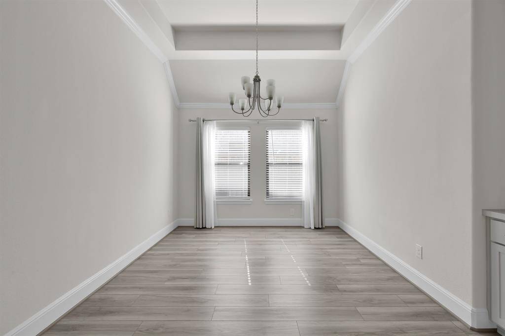 Breakfast nook/Dining