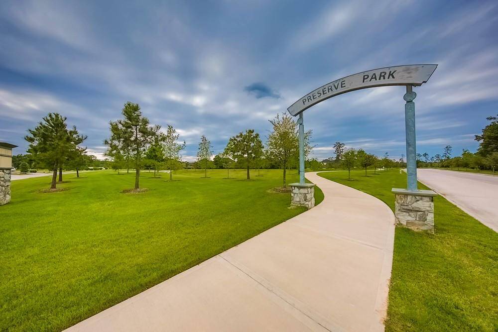 Walking trails are located throughout the community and are perfect for morning walks and evening strolls